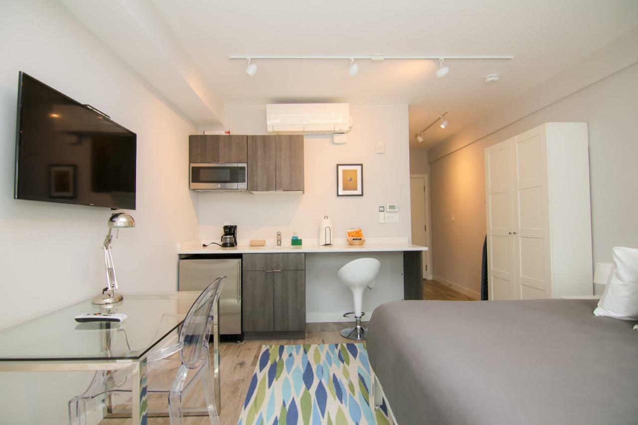 Stylish Studio In Brookline-5Min Train To Boston.. #2 Apartment Exterior photo